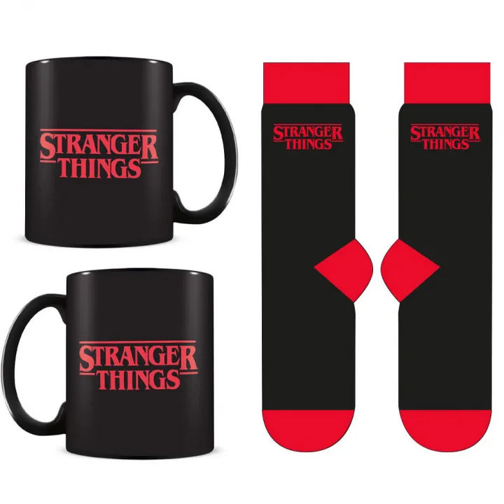 Stranger Things подаръчен комплект чаша и чорапи – снимка 2