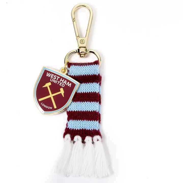 West Ham United FC талисман за чанта във формата на шал – снимка 2